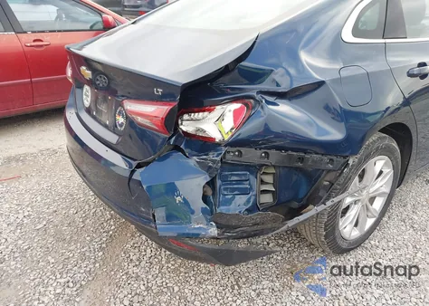 2022 Chevrolet Malibu Fwd Lt из США, поврежденный, VIN 1G1ZD5ST5NF102617